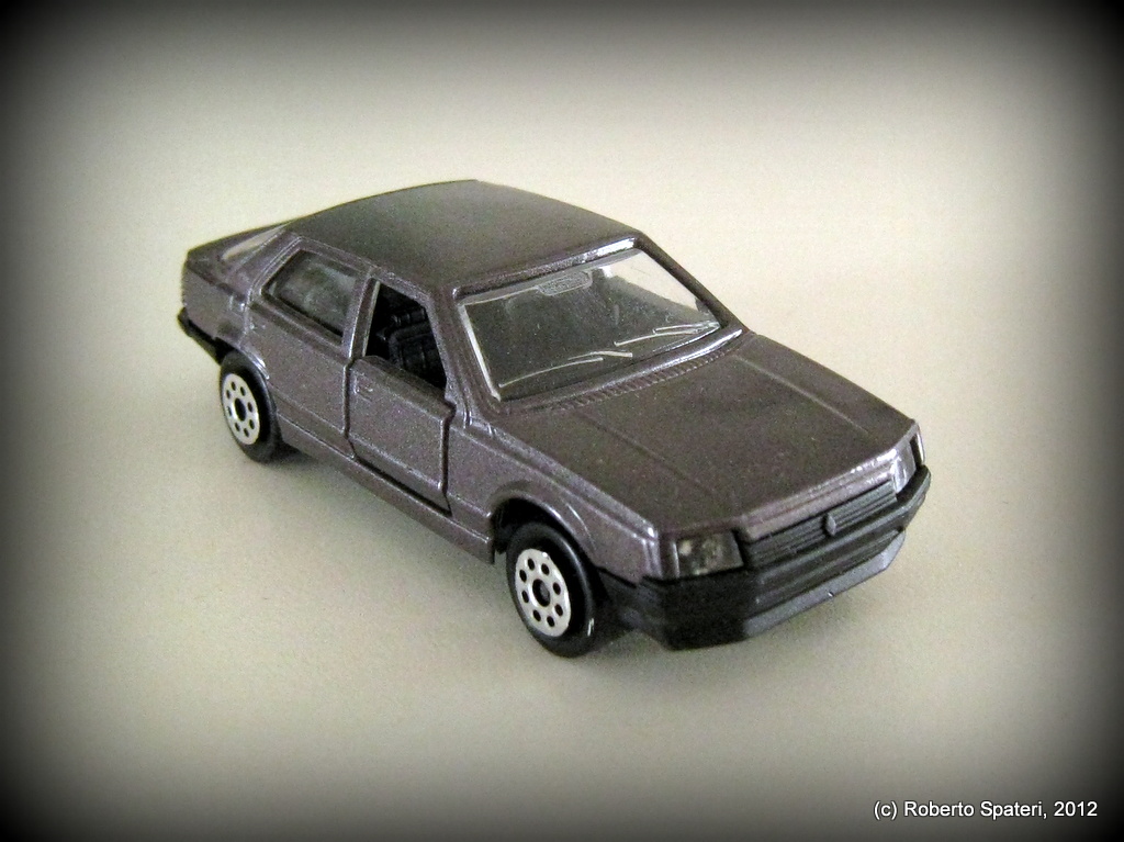 Majorette Renault 25 (n.222)